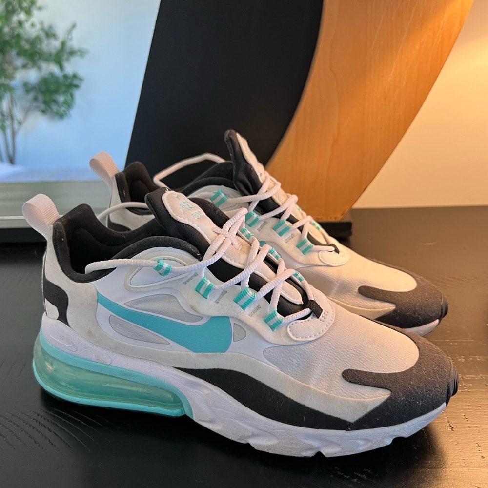 Nike Air Max React 70
